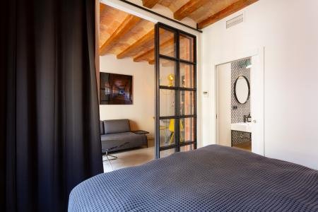 Appartement te huur in Barcelona Poeta Cabanyes - Blai (until 5th April)
