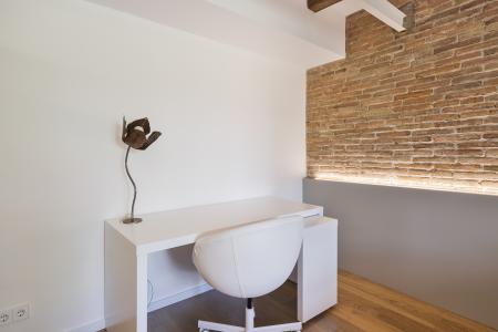 Appartement te huur in Barcelona Gran Via  - Paseo De Gracia