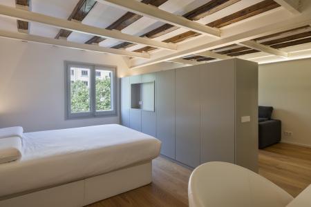 Appartement te huur in Barcelona Gran Via  - Paseo De Gracia