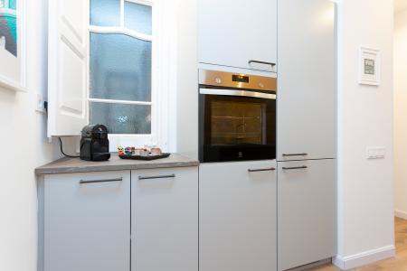 Appartamento in Affitto a Barcelona Radas - Magalhäes