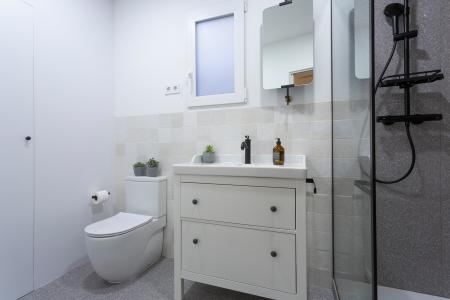 Appartamento in Affitto a Barcelona Radas - Magalhäes