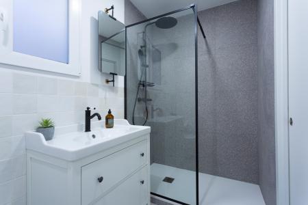 Appartamento in Affitto a Barcelona Radas - Magalhäes