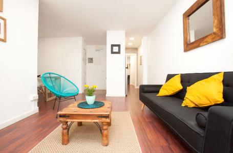 Amplio apartamento de alquiler temporal con dos habitaciones 