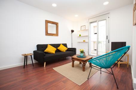 Amplio apartamento de alquiler temporal con dos habitaciones 