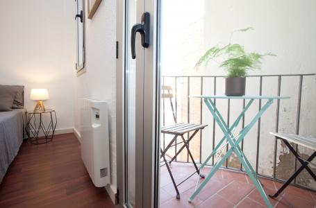 Amplio apartamento de alquiler temporal con dos habitaciones 