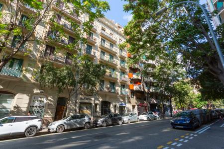 Wohnung zur Miete in Barcelona Napols - Aragó