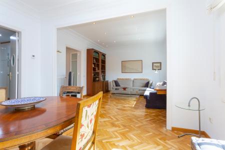 Apartment for Rent in Barcelona Av. Roma - Casanova