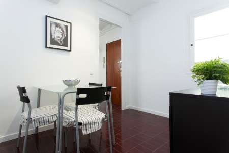 Appartement te huur in Barcelona Diputació - Entença