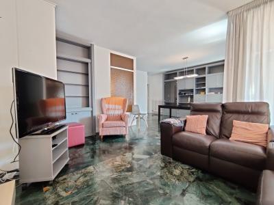 Piso en Alquiler en Barcelona Travessera De Dalt  - Verdi