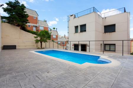 Appartamento in Affitto a Barcelona Maragall - Guinardó