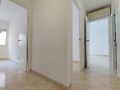 Piso en alquiler de 91 m2 en Paral·lel 