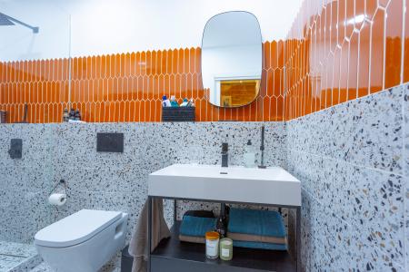 Apartamento en alquiler temporal con habitación doble y balcón en Poble-sec
