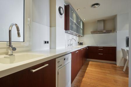 Квартира в аренду в Barcelona Travessera De Les Corts - Av. Sarrià