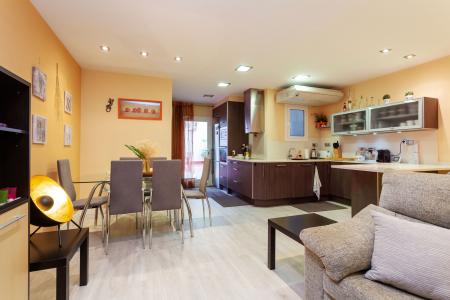 Bonito piso de alquiler en Sants