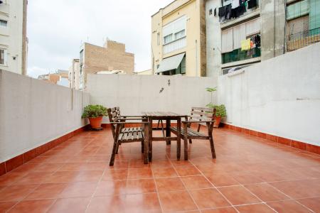 Bonito piso de alquiler en Sants