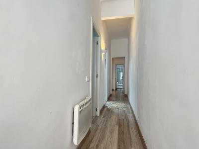 Piso de 85 m2 con balcón en el Eixample