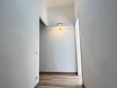 Piso de 85 m2 con balcón en el Eixample