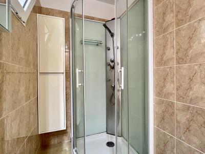 Piso de 85 m2 con balcón en el Eixample