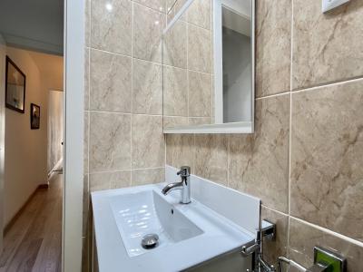 Piso de 85 m2 con balcón en el Eixample