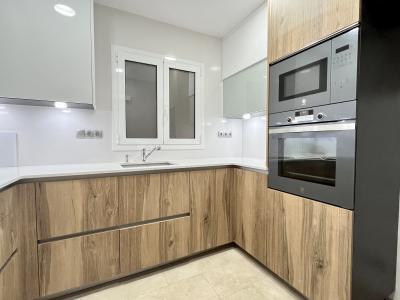 Piso de 85 m2 con balcón en el Eixample