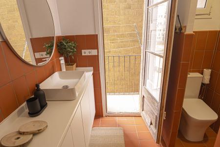 Piso en Alojamientos turísticos en Barcelona Ricart - L'olivera