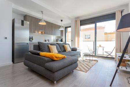 Luminoso piso de alquiler en Badalona