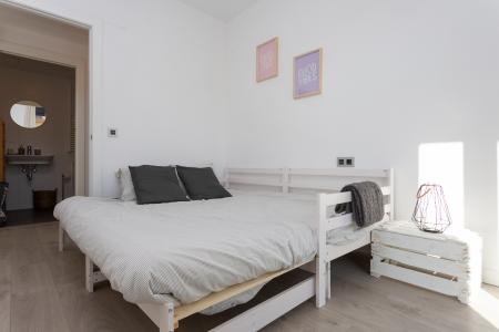 Luminoso piso de alquiler en Badalona