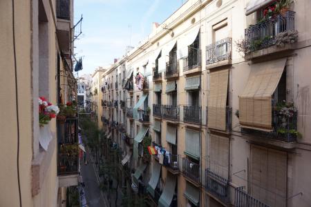 Appartement te huur in Barcelona Príncep De Viana - St. Antoni Abat