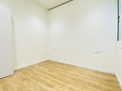 Appartamento in Affitto a Barcelona Comte D'urgell - Tamarit