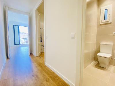 Appartamento in Affitto a Barcelona Comte D'urgell - Tamarit