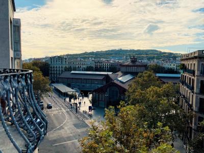 Appartamento in Affitto a Barcelona Comte D'urgell - Tamarit