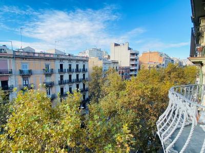 Appartamento in Affitto a Barcelona Comte D'urgell - Tamarit