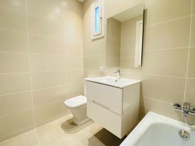 Appartamento in Affitto a Barcelona Comte D'urgell - Tamarit