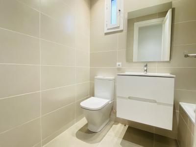 Appartamento in Affitto a Barcelona Comte D'urgell - Tamarit