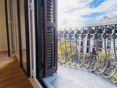 Appartamento in Affitto a Barcelona Comte D'urgell - Tamarit