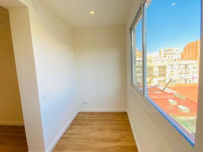 Appartamento in Affitto a Barcelona Comte D'urgell - Tamarit