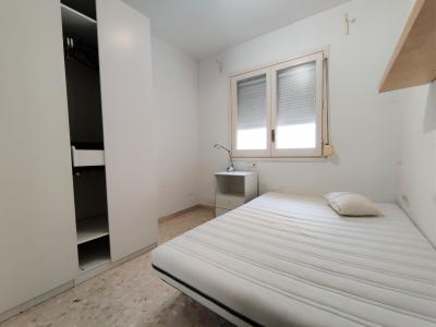 Piso en Alquiler en Barcelona Villarroel - Sepúlveda