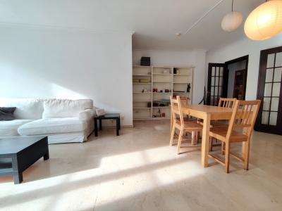 Piso en Alquiler en Barcelona Villarroel - Sepúlveda