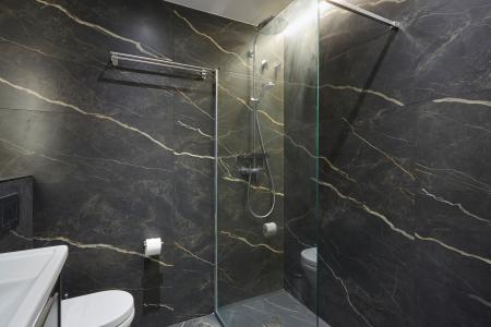 Amplio apartamento de 78m2 en Poble Sec