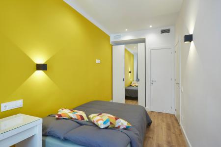 Amplio apartamento de 78m2 en Poble Sec