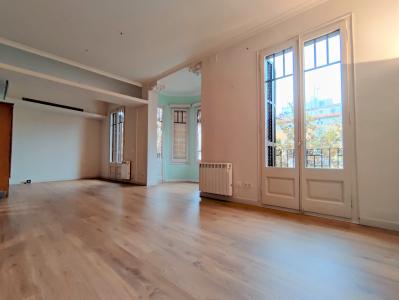 Appartement à louer à Barcelona Ronda Sant Antoni - Tamarit