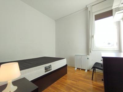 Apartment for Rent in Barcelona Reina Elisenda - Vicenç Foix