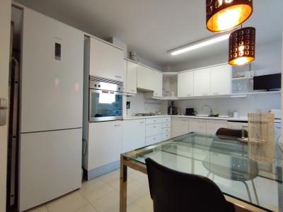Apartment for Rent in Barcelona Reina Elisenda - Vicenç Foix