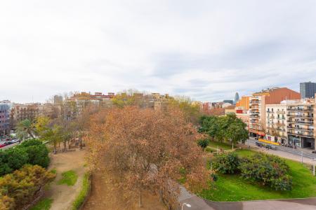 Appartement à louer à Barcelona Bac De Roda - Ramon Turró (minimum 6 Months)