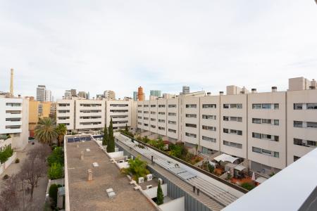 Appartement à louer à Barcelona Bac De Roda - Ramon Turró (minimum 6 Months)