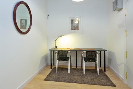 Wohnung zur Miete in Barcelona Aurora - Carretes (until Mid-december)