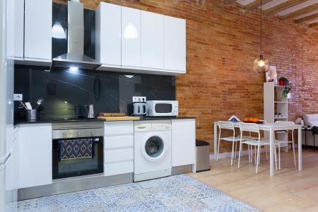 Wohnung zur Miete in Barcelona Aurora - Carretes (until Mid-december)