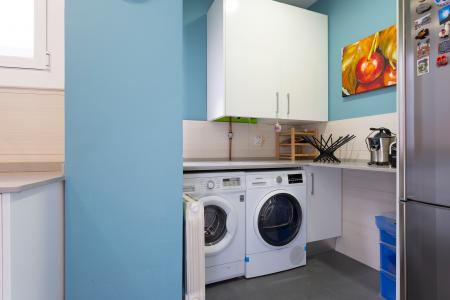 Espectacular piso de alquiler por meses en el barrio de Gràcia 