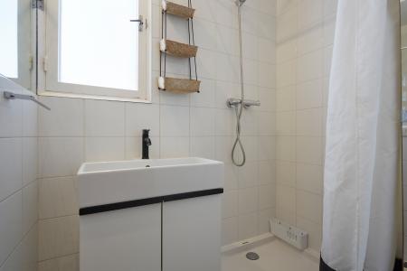 Estudio en alquiler temporal con balcón en Ciutat Vella