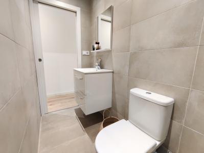 Piso en Alquiler en Barcelona Riereta - Aurora